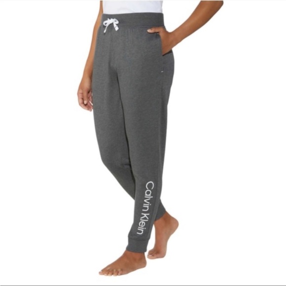 Calvin Klein 2-Pk Jogger Lounge Pants
Black and Grey NWT - Picture 4 of 8